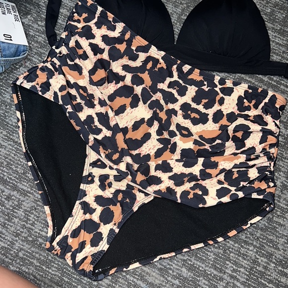 High waisted cheetah retro style bikini swimwear - Picture 3 of 6